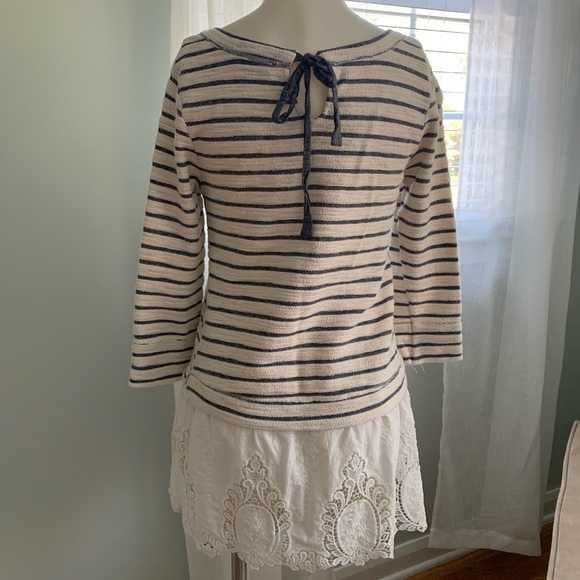 Mixed Media Top - Picture 2 of 2